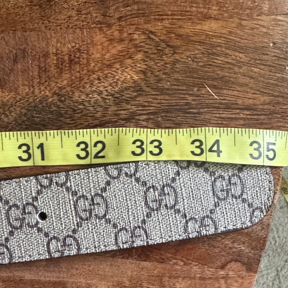 Beige GG Canvas Belt with Gold Double G Buckle - Picture 3 of 6